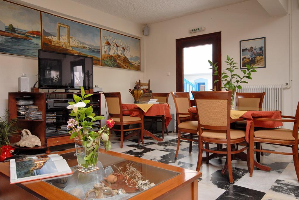 Barbouni Hotel & Studios Naxos City 外观 照片